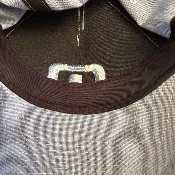 Travis Mathew Logo Golf Hat Snapback One Size Light Blue Hat Embroidered Logo - Picture 5 of 6